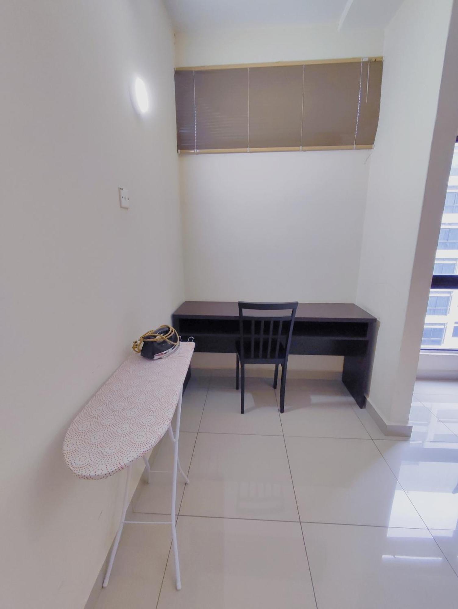 Aj-home Fahrenheit 88 Pavillion Bukit Bintang 8pax Kuala Lumpur